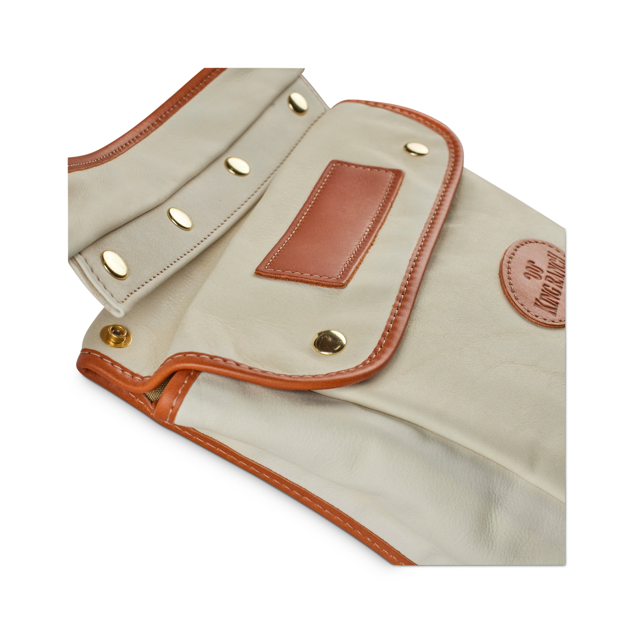 Ultimate Shooting Bag W/Detachable Center Pkt. Cream Cow