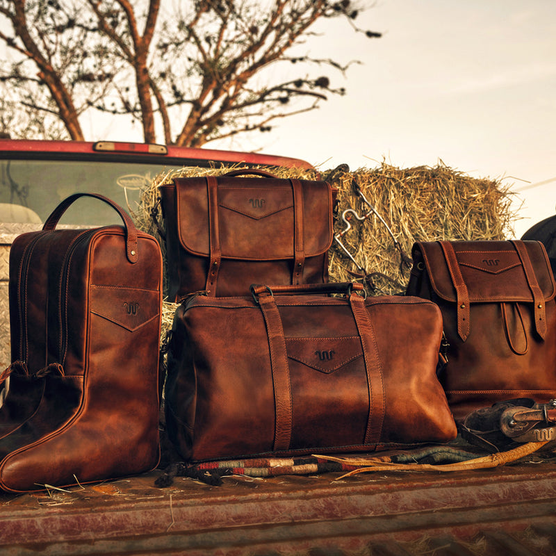 Kineño Leather Boot Bag | lifestyle